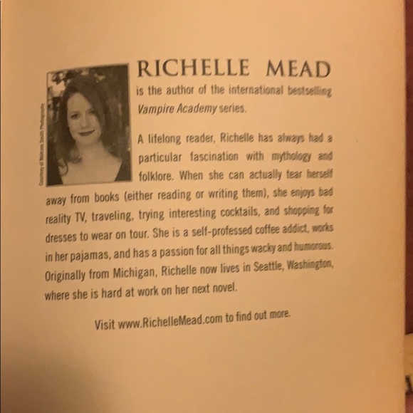 Blood Promise Book - Picture 3 of 4